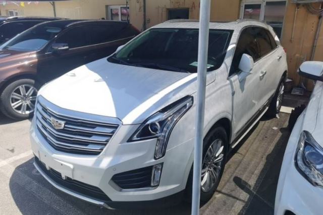 Used Cadillac XT5 2018 25T Luxury Model