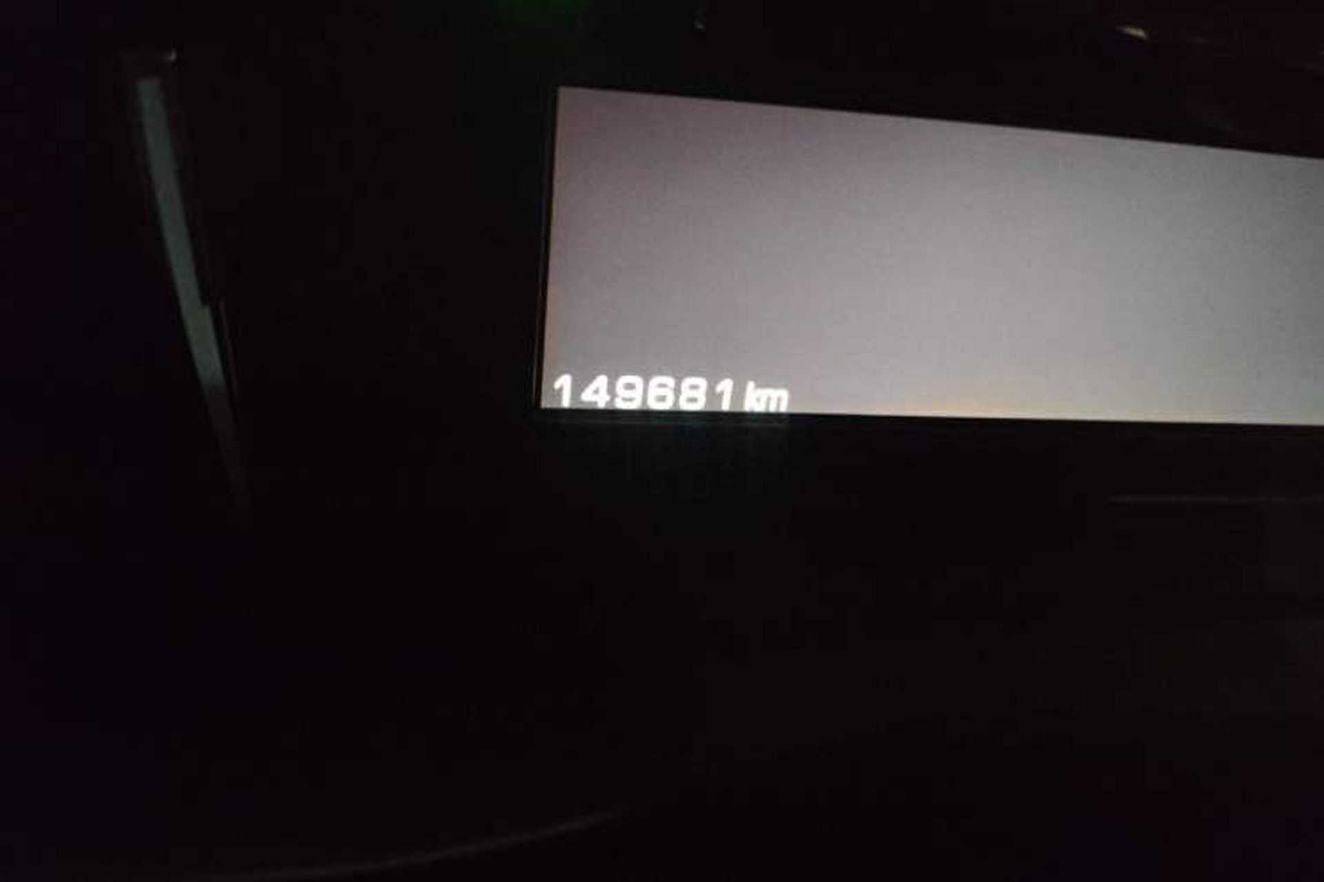 Used Cadillac XT5 2018 28E Four-Wheel Drive Tech Version Odometer Close Up