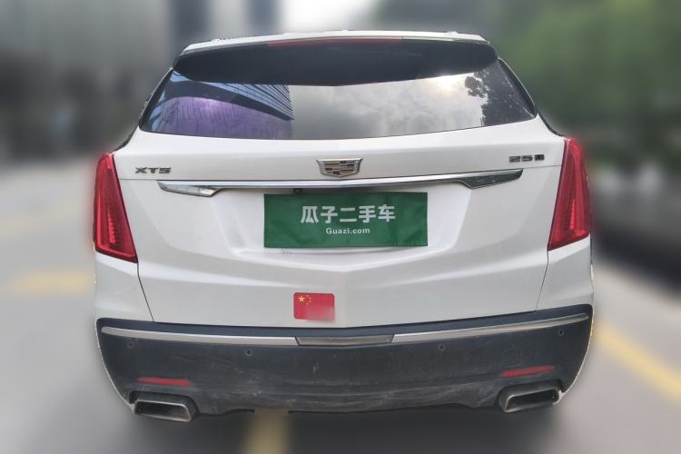 Used Cadillac XT5 2018 25T Luxury Model Rear