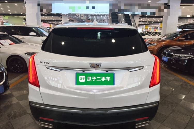 Used Cadillac XT5 2018 25T Tech Model Rear