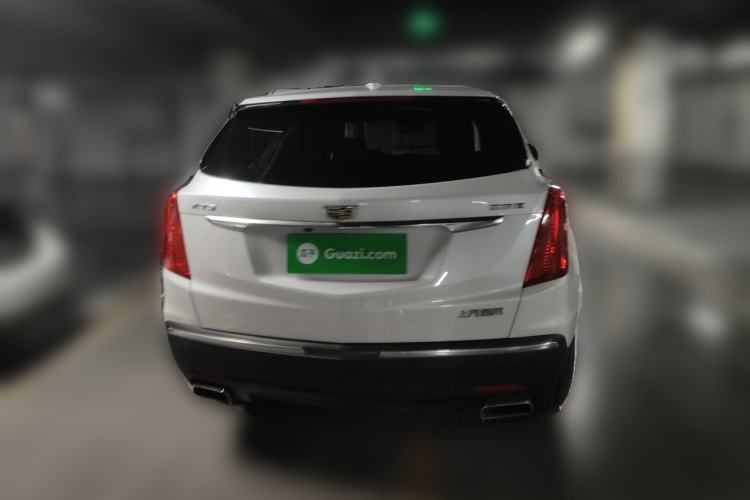 Used Cadillac XT5 2018 25T Luxury Model Rear