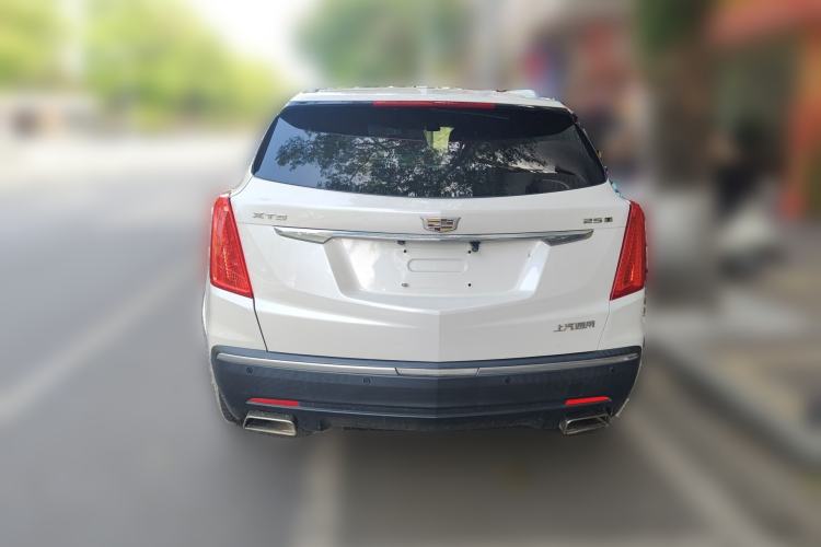 Used Cadillac XT5 2018 25T Tech Model Rear
