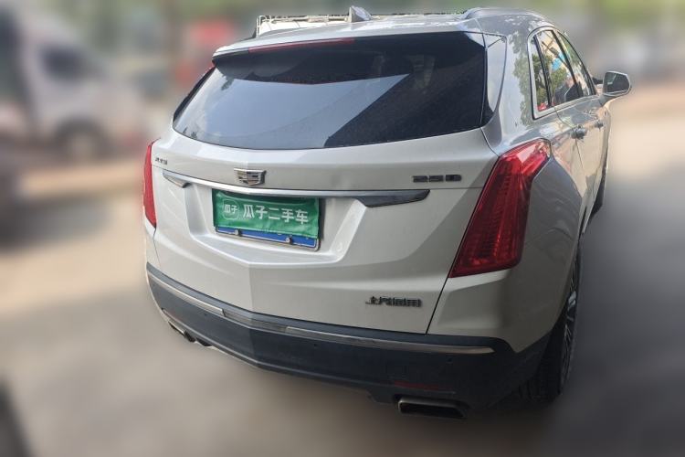 Used Cadillac XT5 2018 25T Luxury Model Rear