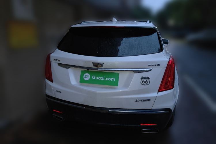 Used Cadillac XT5 2018 28T Four-Wheel Drive Luxury Model Rear
