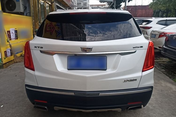 Used Cadillac XT5 2018 25T Tech Model Rear