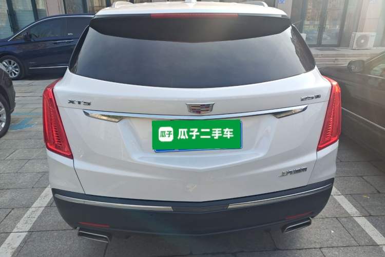 Used Cadillac XT5 2018 25T Luxury Model Rear