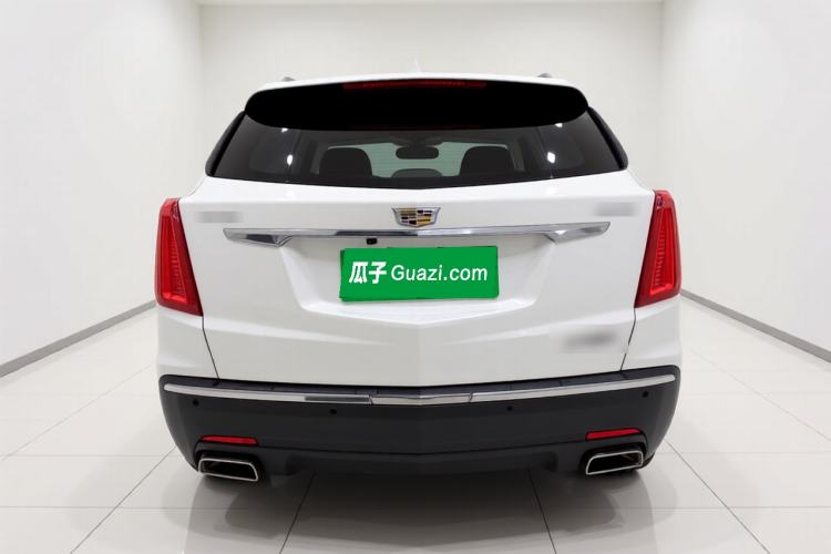 Used Cadillac XT5 2018 25T Luxury Model Rear