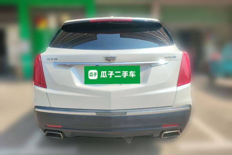 Used Cadillac XT5 2018 25T Luxury Model Rear