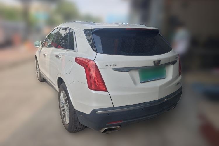 Used Cadillac XT5 2018 25T Luxury Model Rear Left 45 Deg