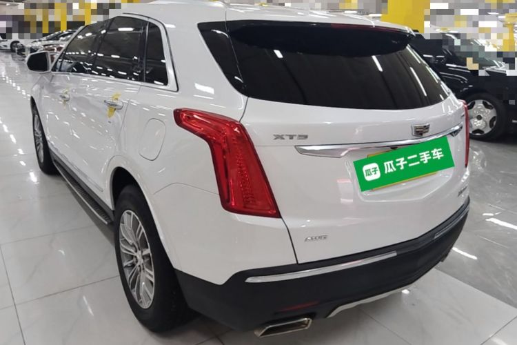 Used Cadillac XT5 2018 28T Four-Wheel Drive Luxury Model Rear Left 45 Deg
