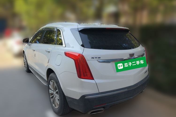 Used Cadillac XT5 2018 25T Luxury Model Rear Left 45 Deg