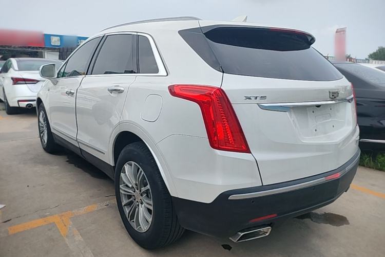 Used Cadillac XT5 2018 25T Luxury Model Rear Left 45 Deg