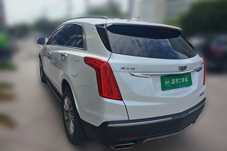 Used Cadillac XT5 2018 25T Luxury Model Rear Left 45 Deg