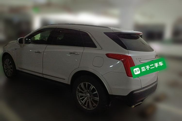 Used Cadillac XT5 2018 25T Luxury Model Rear Left 45 Deg