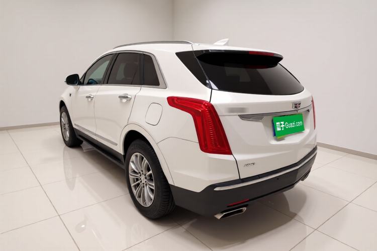 Used Cadillac XT5 2018 28T Four-Wheel Drive Luxury Model Rear Left 45 Deg