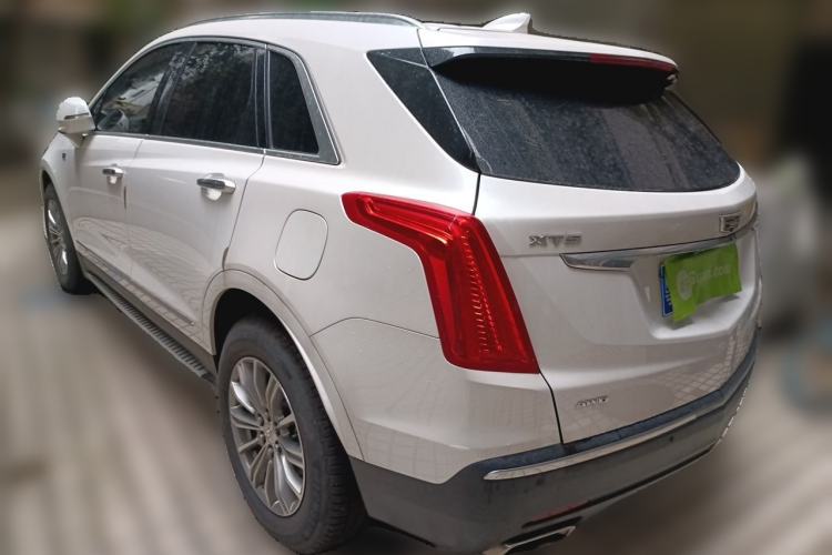 Used Cadillac XT5 2018 28T Four-Wheel Drive Luxury Model Rear Left 45 Deg