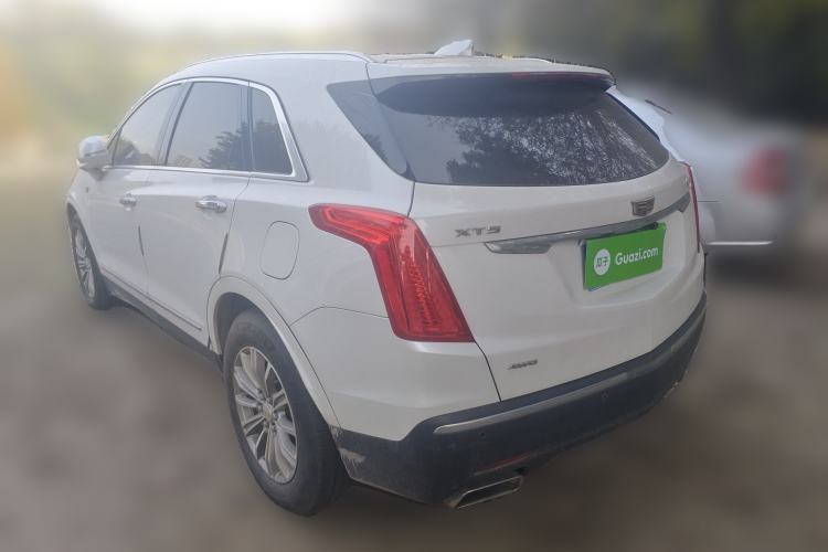 Used Cadillac XT5 2018 28T Four-Wheel Drive Luxury Model Rear Left 45 Deg
