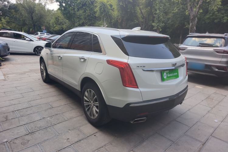 Used Cadillac XT5 2018 25T Luxury Model Rear Left 45 Deg