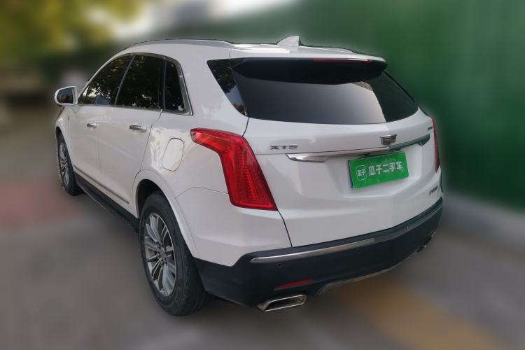 Used Cadillac XT5 2018 25T Luxury Model Rear Left 45 Deg