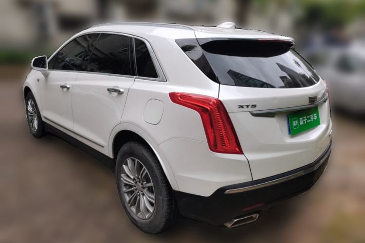 Used Cadillac XT5 2018 25T Luxury Model Rear Left 45 Deg