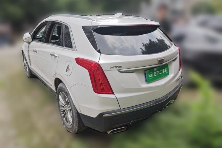 Used Cadillac XT5 2018 25T Luxury Model Rear Left 45 Deg