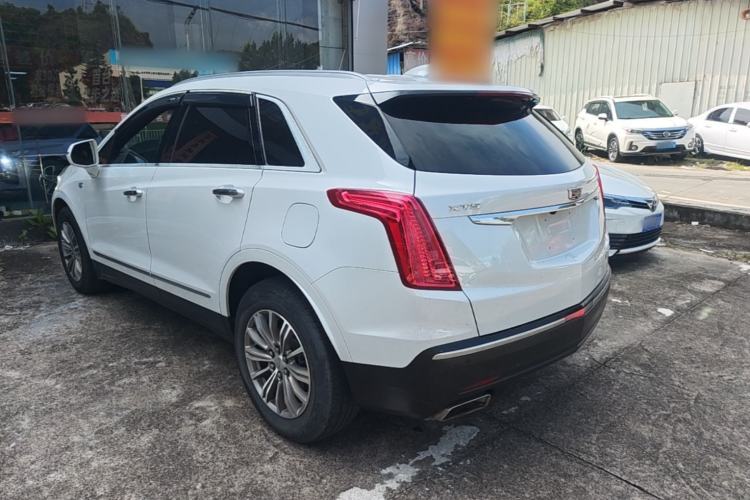 Used Cadillac XT5 2018 25T Luxury Model Rear Left 45 Deg