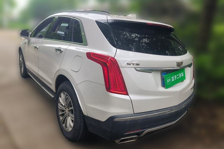 Used Cadillac XT5 2018 25T Luxury Model Rear Left 45 Deg
