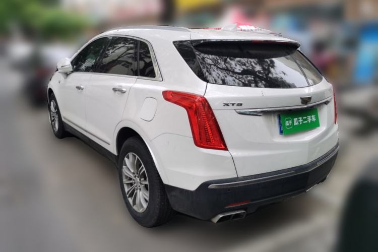 Used Cadillac XT5 2018 25T Luxury Model Rear Left 45 Deg