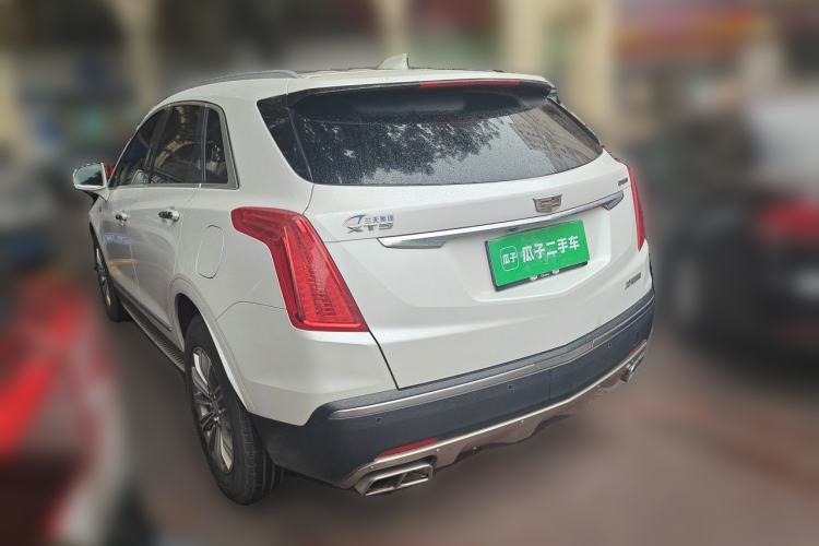 Used Cadillac XT5 2018 25T Luxury Model Rear Left 45 Deg