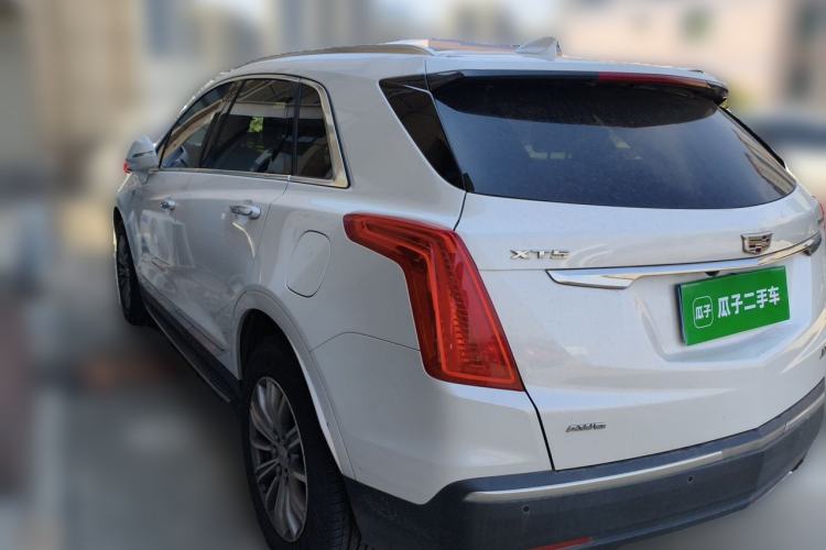 Used Cadillac XT5 2018 28T Four-Wheel Drive Luxury Model Rear Left 45 Deg