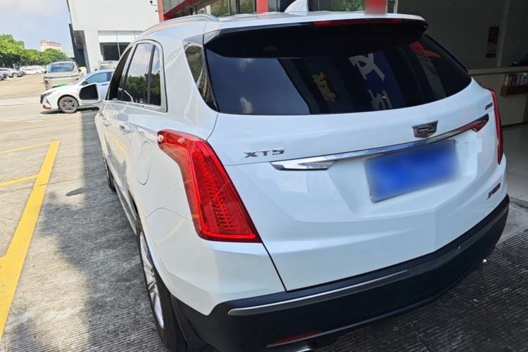 Used Cadillac XT5 2018 25T Tech Model Rear Left 45 Deg
