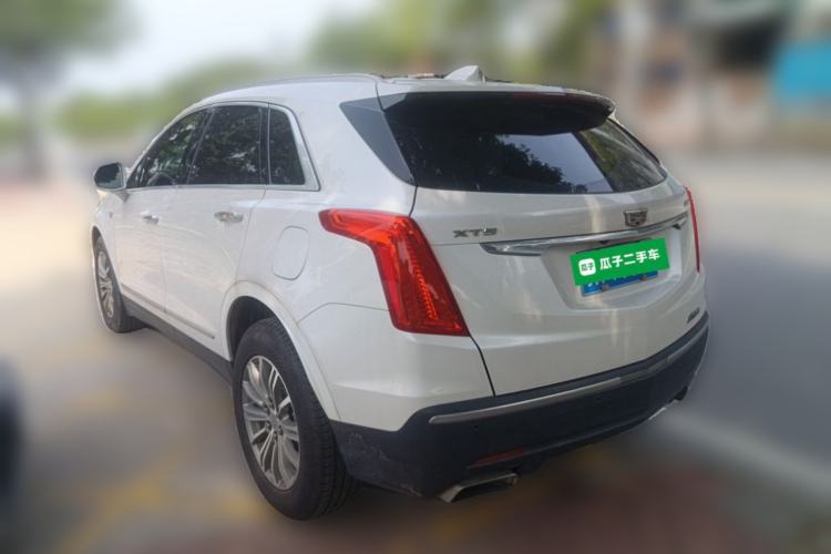 Used Cadillac XT5 2018 25T Luxury Model Rear Left 45 Deg