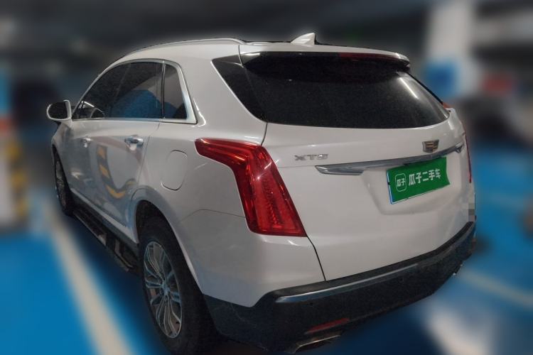 Used Cadillac XT5 2018 25T Luxury Model Rear Left 45 Deg