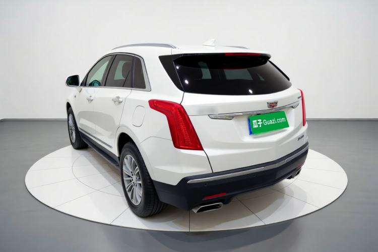 Used Cadillac XT5 2018 25T Luxury Model Rear Left 45 Deg