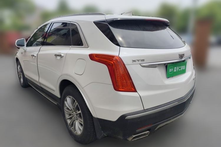 Used Cadillac XT5 2018 25T Luxury Model Rear Left 45 Deg
