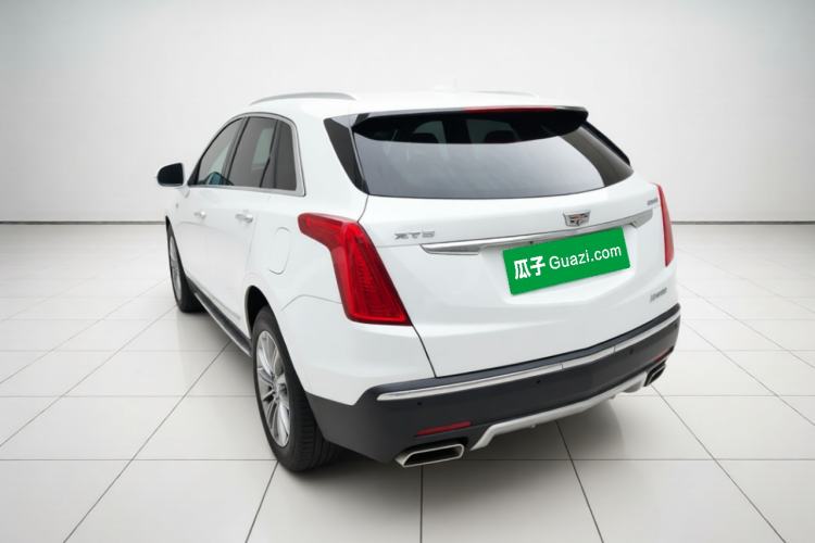 Used Cadillac XT5 2018 25T Luxury Model Rear Left 45 Deg
