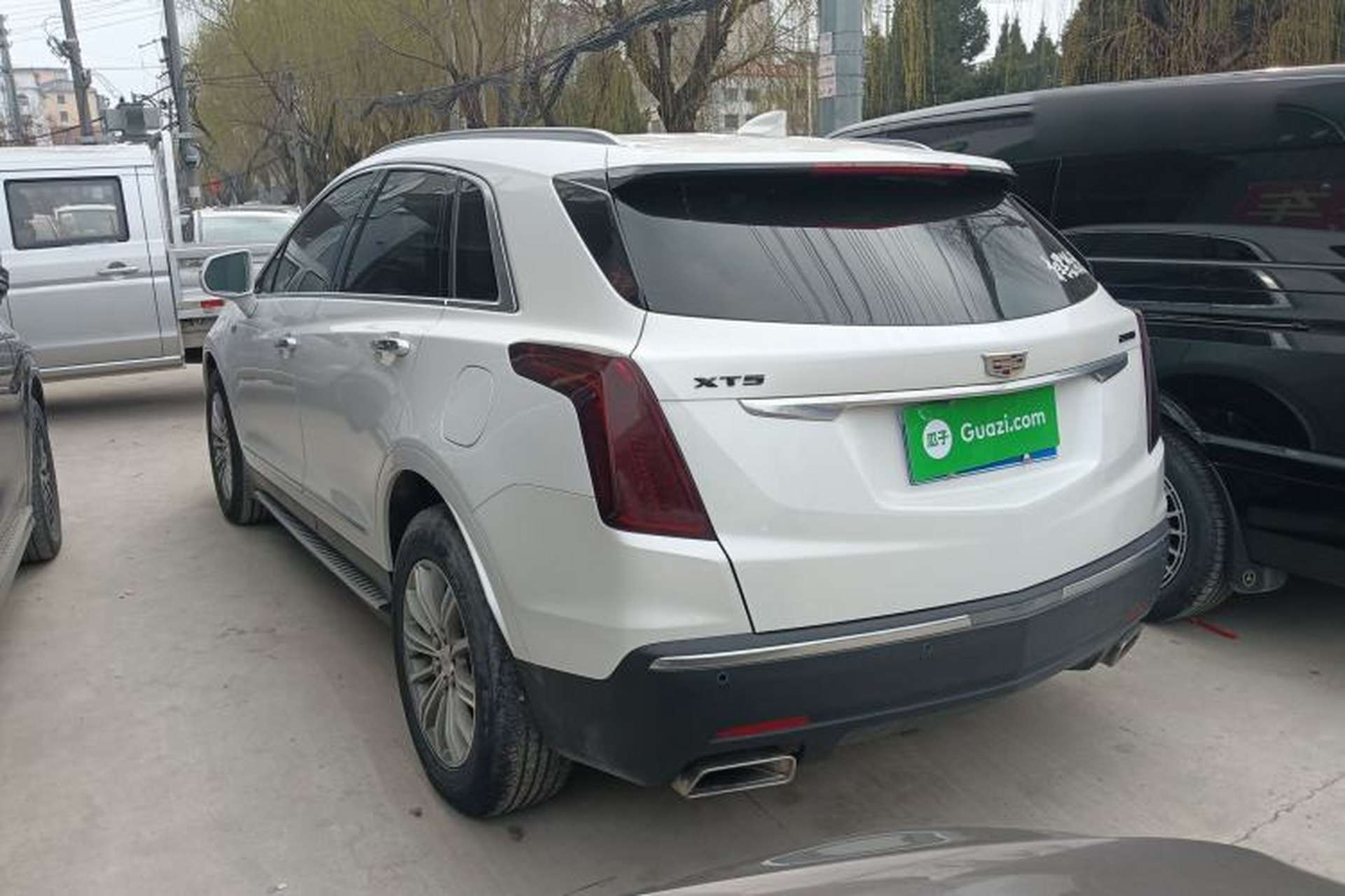 Used Cadillac XT5 2018 25T Luxury Model Rear Left 45 Deg
