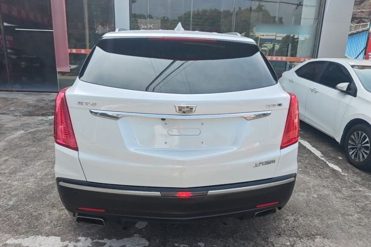 Used Cadillac XT5 2018 25T Luxury Model Rear
