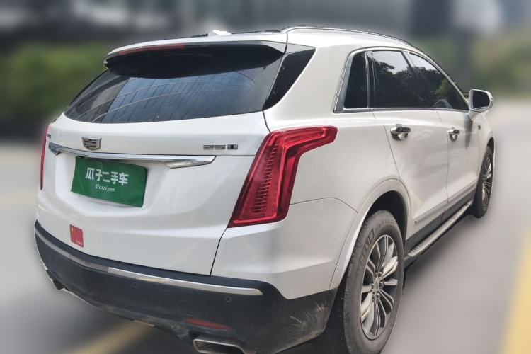 Used Cadillac XT5 2018 25T Luxury Model Rear Right 45 Deg