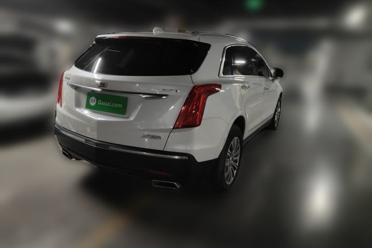 Used Cadillac XT5 2018 25T Luxury Model Rear Right 45 Deg