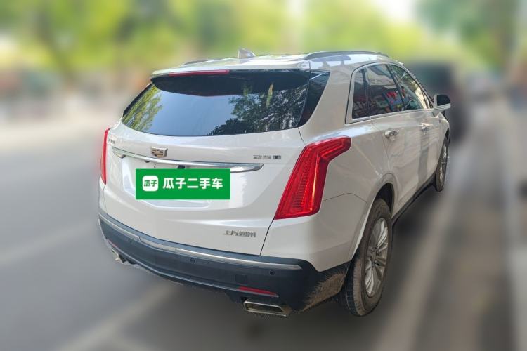Used Cadillac XT5 2018 25T Tech Model Rear Right 45 Deg