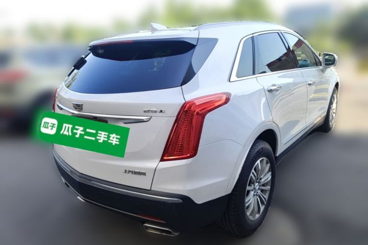 Used Cadillac XT5 2018 25T Luxury Model Rear Right 45 Deg