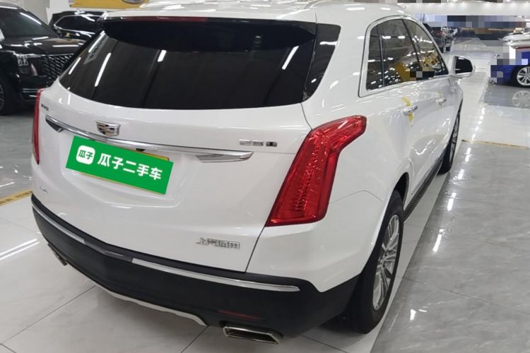 Used Cadillac XT5 2018 28T Four-Wheel Drive Luxury Model Rear Right 45 Deg