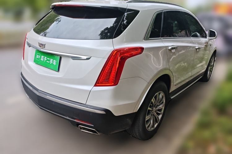Used Cadillac XT5 2018 25T Luxury Model Rear Right 45 Deg