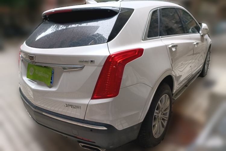 Used Cadillac XT5 2018 28T Four-Wheel Drive Luxury Model Rear Right 45 Deg