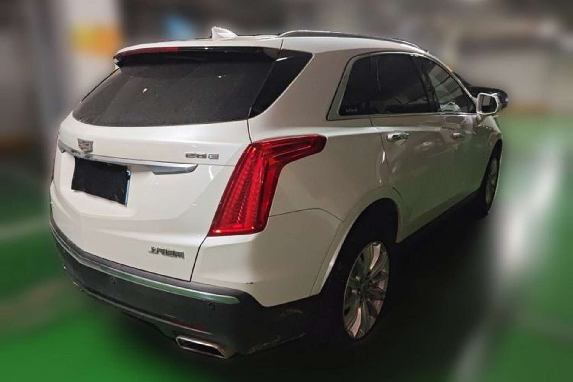 Used Cadillac XT5 2018 28E Four-Wheel Drive Tech Version Rear Right 45 Deg