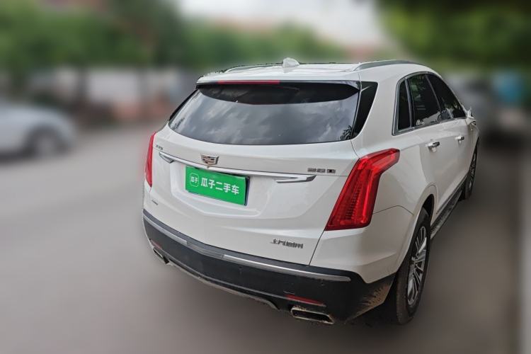 Used Cadillac XT5 2018 28T Four-Wheel Drive Luxury Model Rear Right 45 Deg