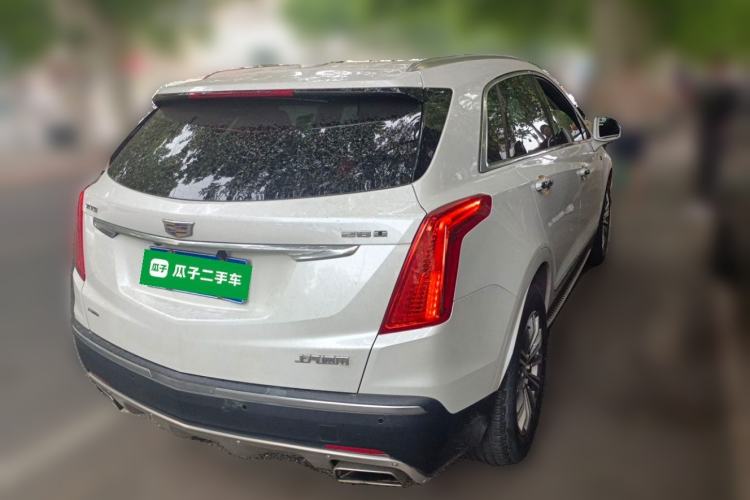 Used Cadillac XT5 2018 28T Four-Wheel Drive Luxury Model Rear Right 45 Deg