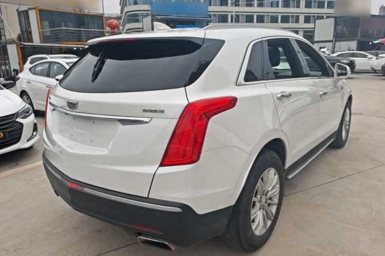 Used Cadillac XT5 2018 28E Four-Wheel Drive Tech Version Rear Right 45 Deg