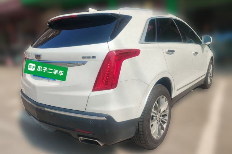 Used Cadillac XT5 2018 25T Luxury Model Rear Right 45 Deg